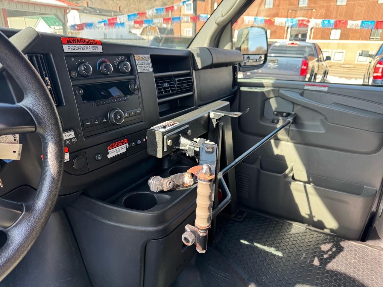 Chevrolet Express LT 3500 Extended 2012