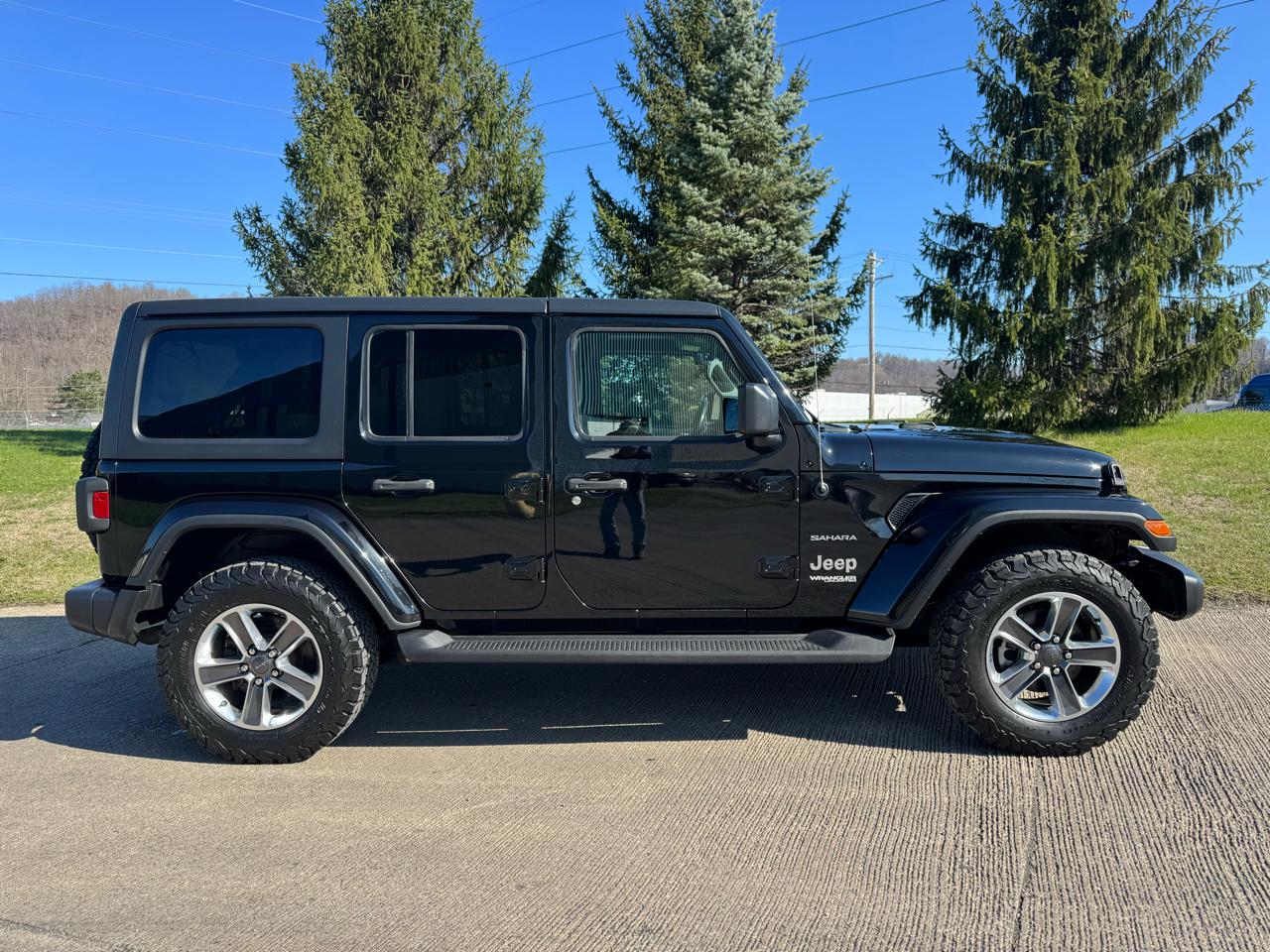 Jeep Wrangler Unlimited Sahara 2020