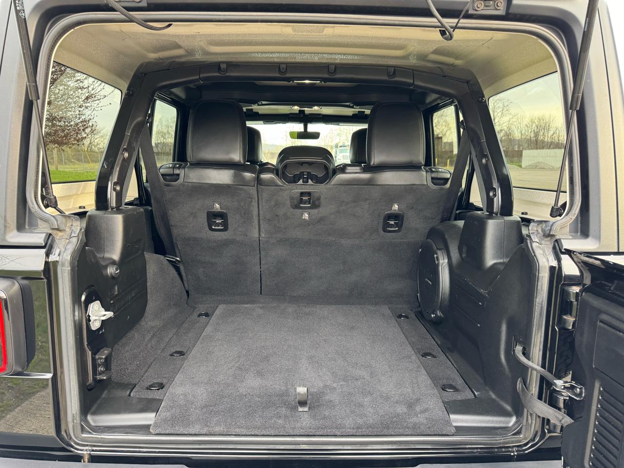 Jeep Wrangler Unlimited Sahara 2020