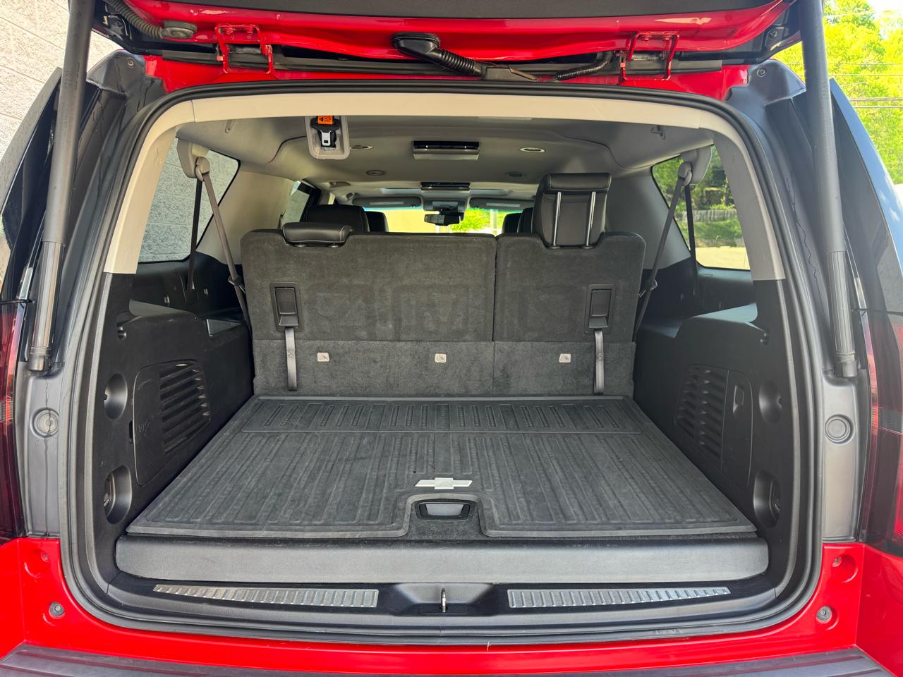 Chevrolet Suburban LT 4WD 2017