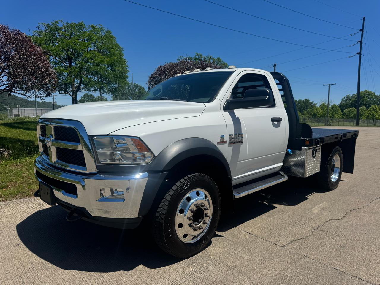 RAM 5500 Regular Cab SWB 4WD DRW 2018