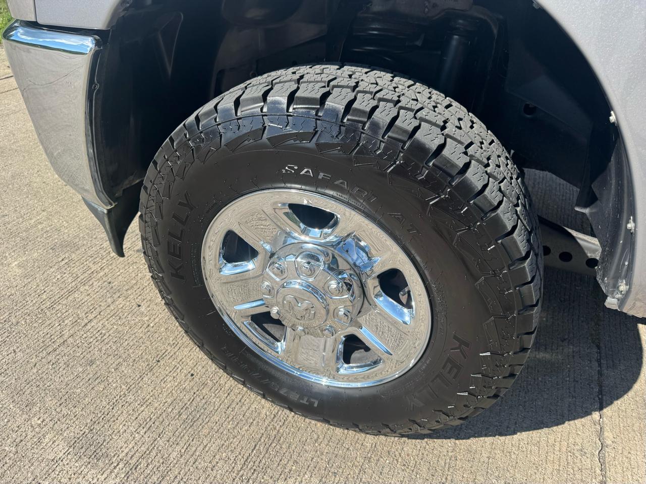 RAM 2500 Tradesman Regular Cab 4WD 2023