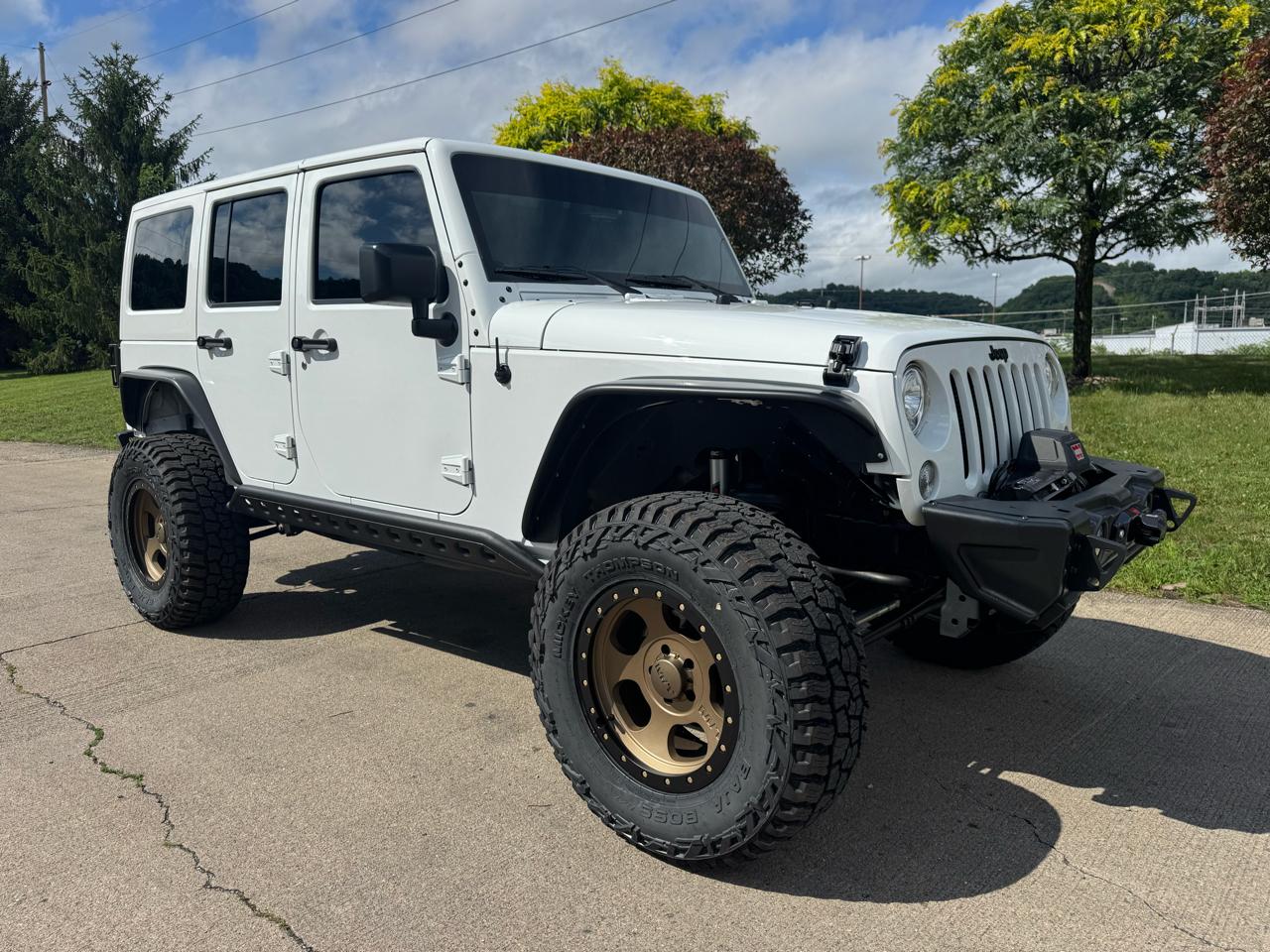 Jeep Wrangler Unlimited Sahara 4WD 2017