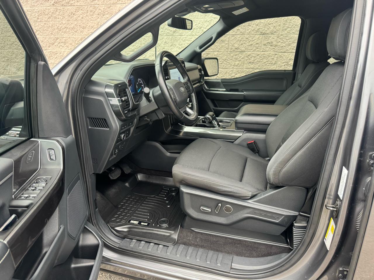 Ford F-150 2WD SuperCrew 150" XLT 2021