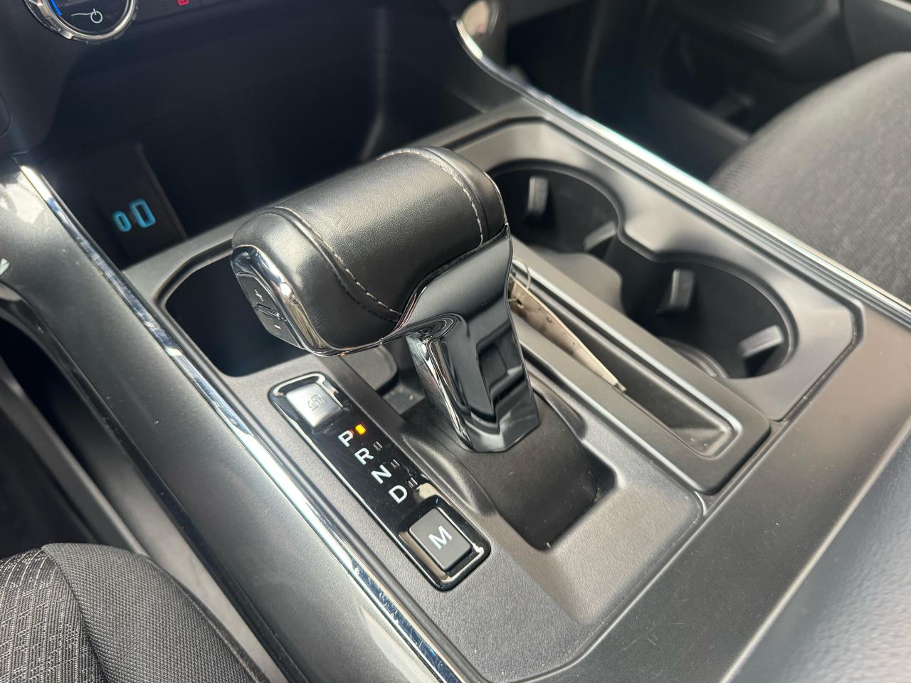 Ford F-150 2WD SuperCrew 150" XLT 2021