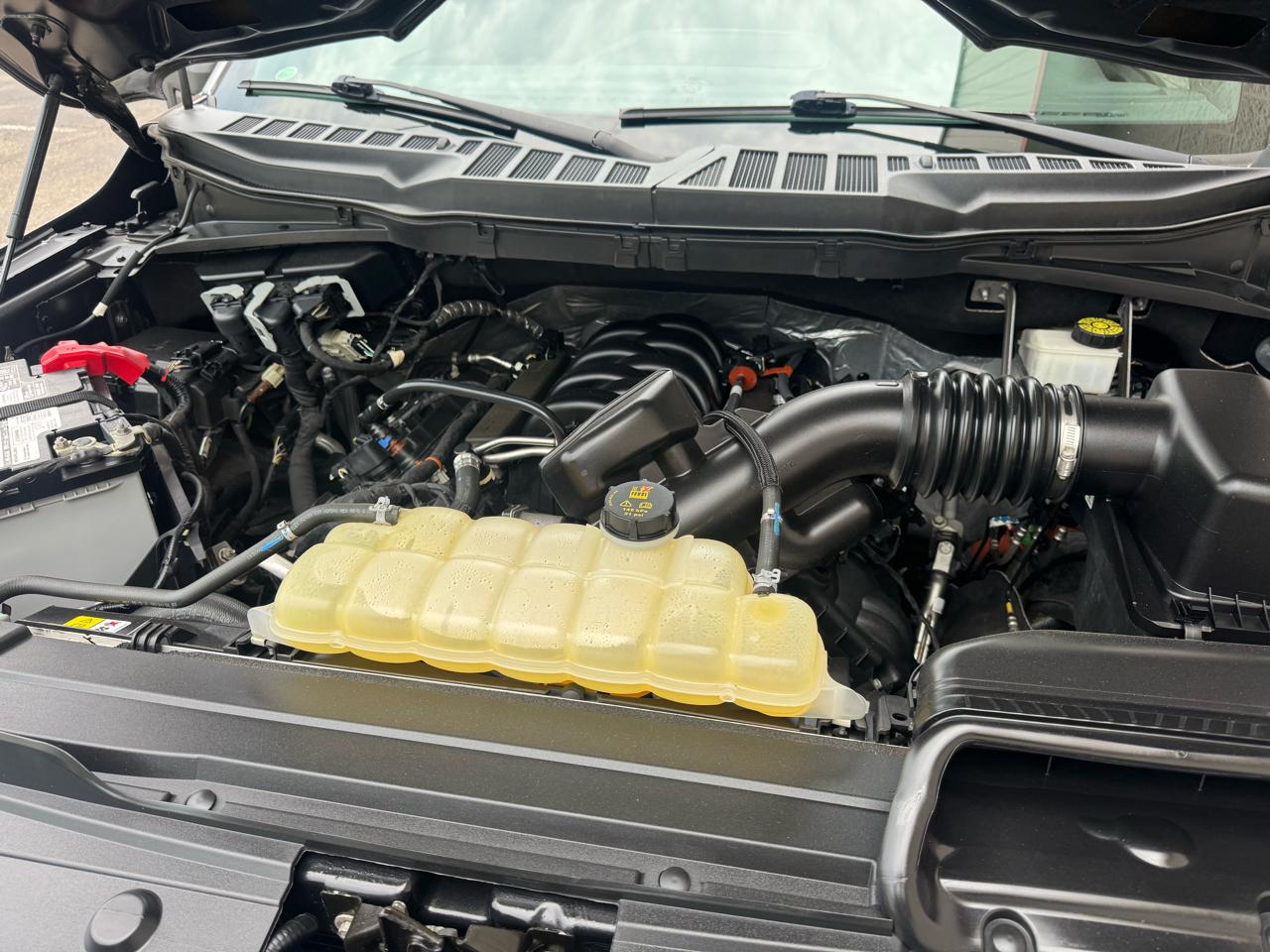 Ford F-150 2WD SuperCrew 150" XLT 2021