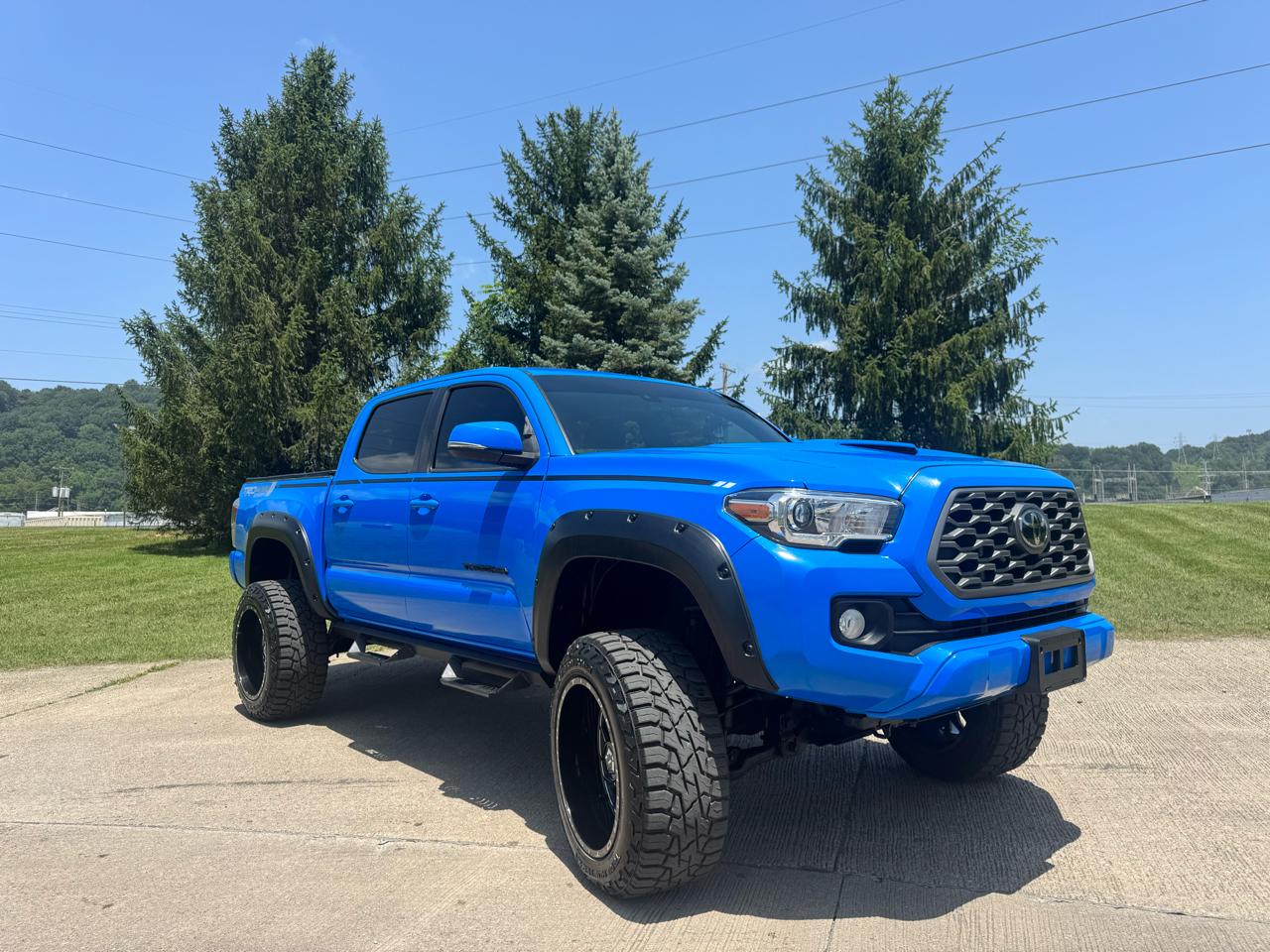 Toyota Tacoma 4WD Double Cab V6 MT TRD Sport (Natl) 2021
