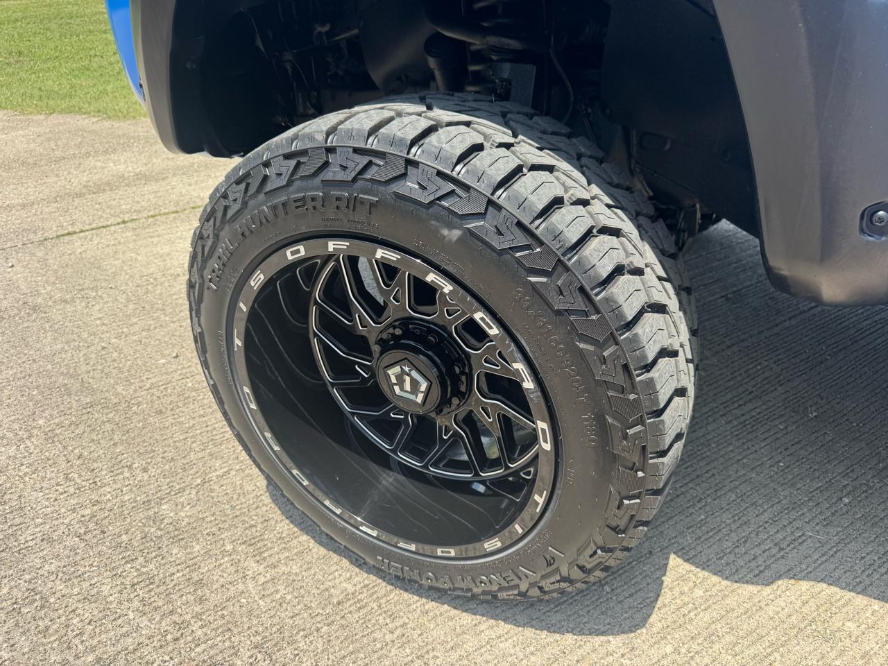 Toyota Tacoma 4WD Double Cab V6 MT TRD Sport (Natl) 2021