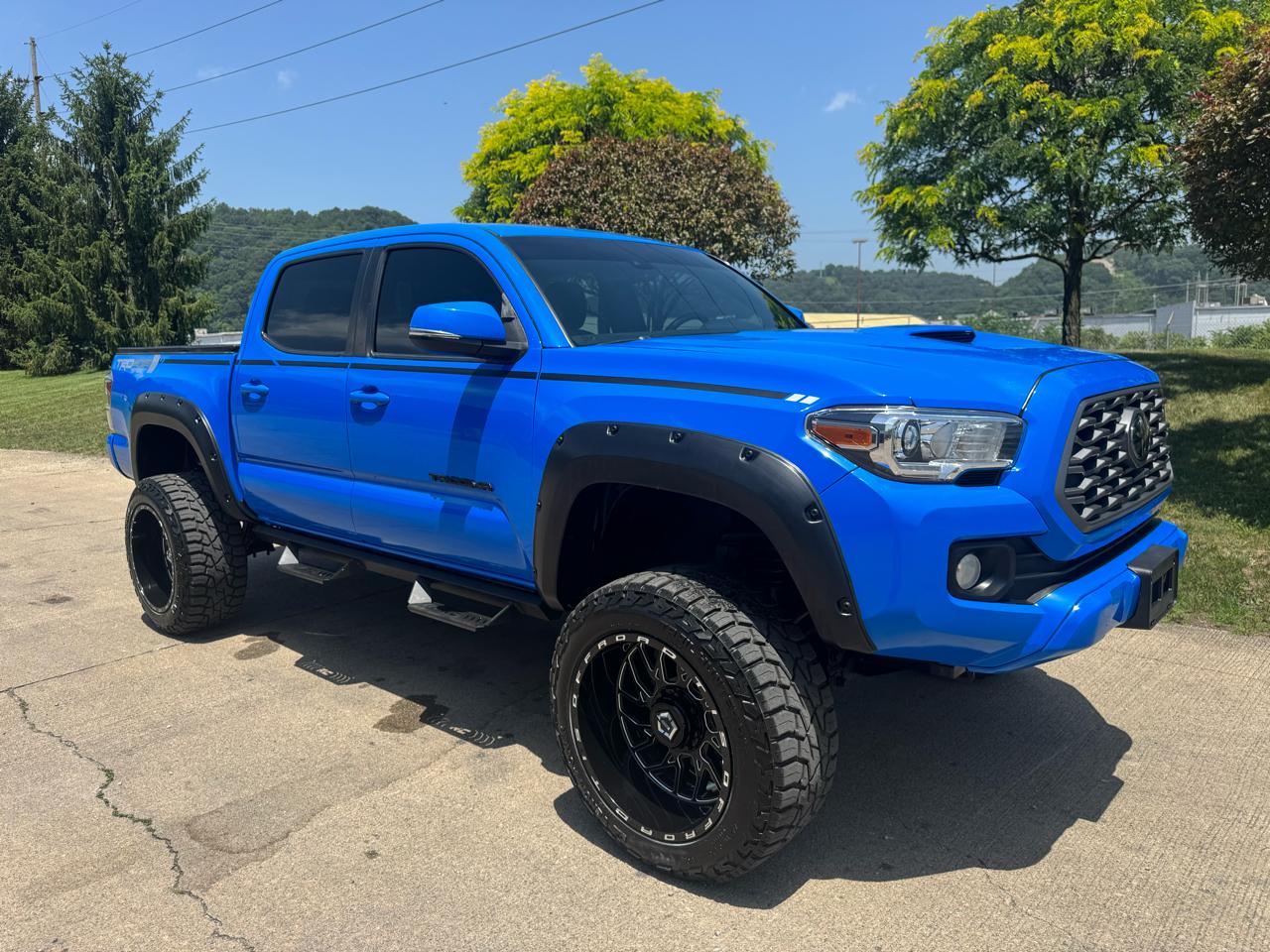 Toyota Tacoma 4WD Double Cab V6 MT TRD Sport (Natl) 2021
