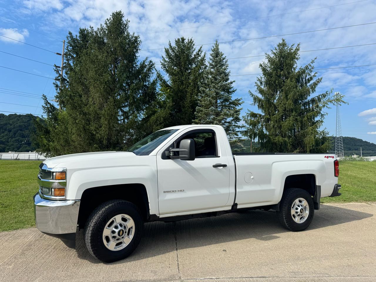 Chevrolet Silverado 2500HD 4WD Reg Cab 133" Work Truck 2018