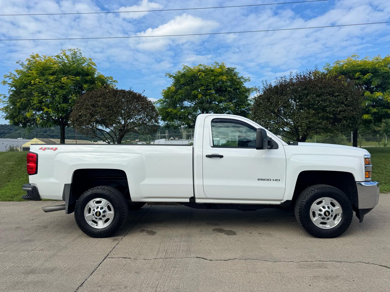Chevrolet Silverado 2500HD 4WD Reg Cab 133" Work Truck 2018