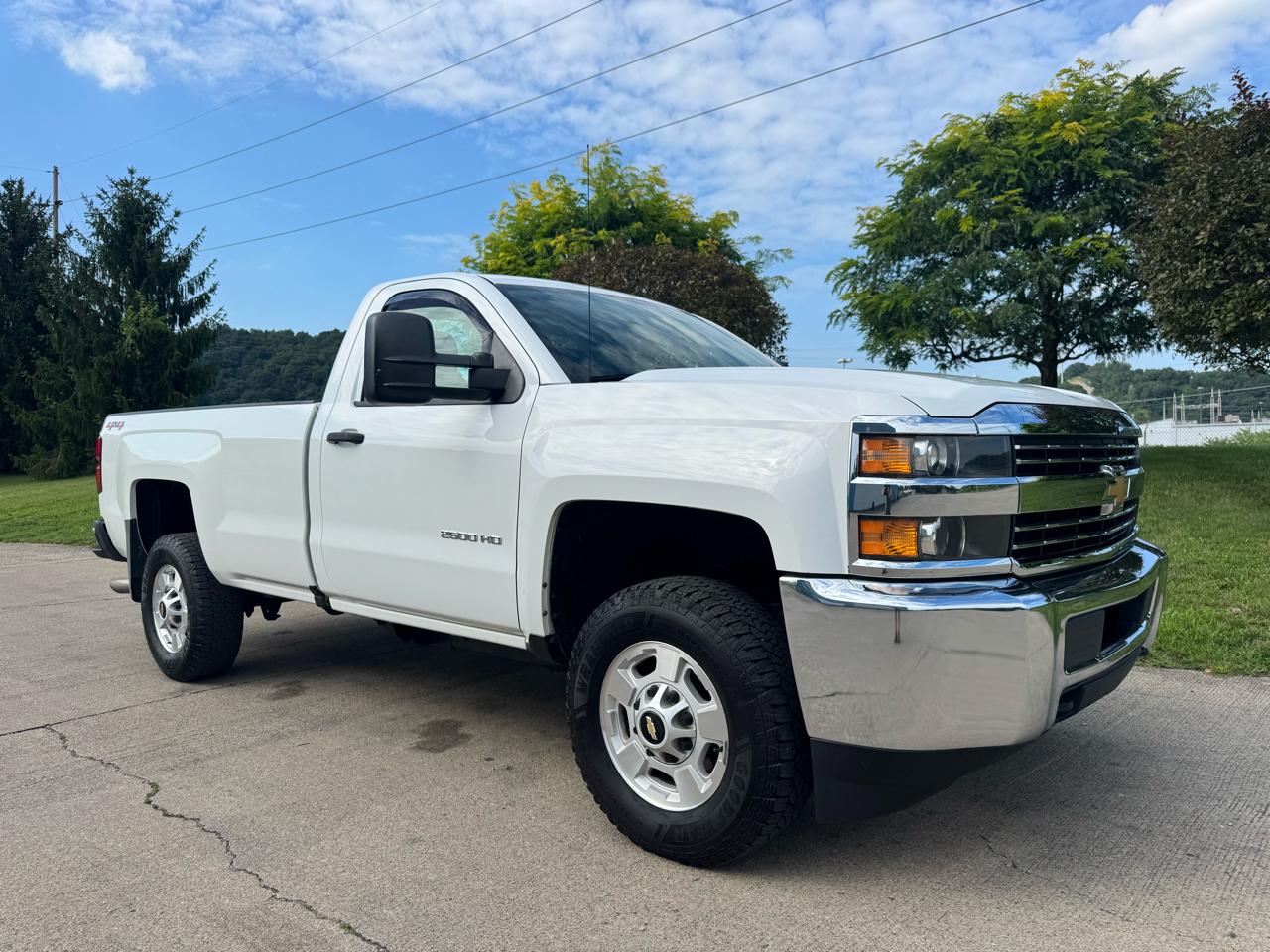 Chevrolet Silverado 2500HD 4WD Reg Cab 133" Work Truck 2018