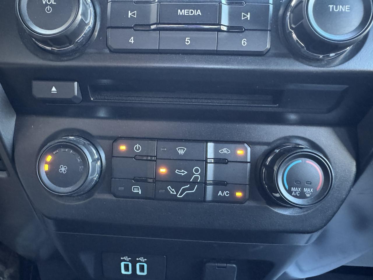 Ford F-250 SD XLT Crew Cab 4WD 2017
