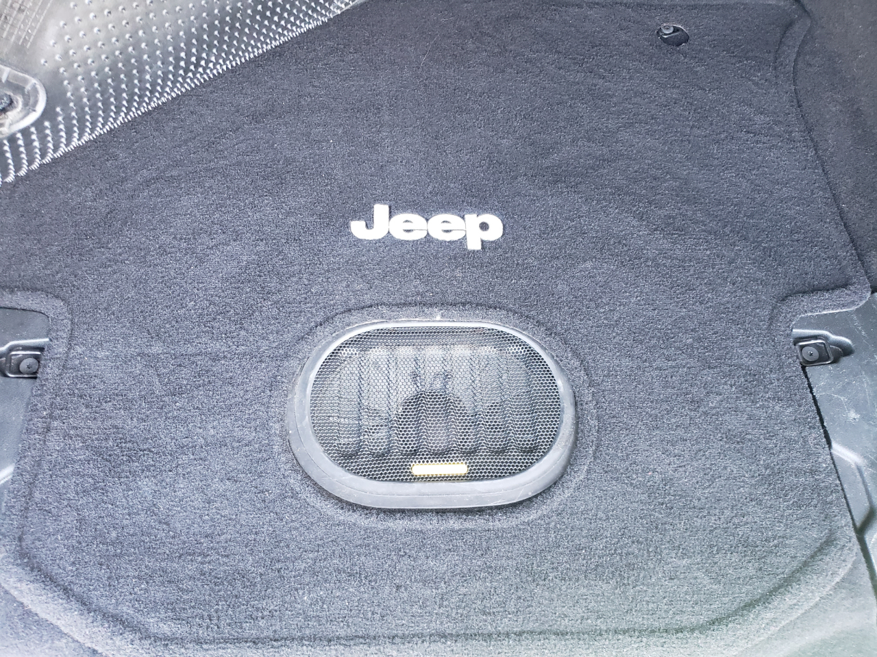 Jeep Wrangler Unlimited Sahara 4WD 2017 Jeep Wrangler Unlimited Sahara 4WD 2017