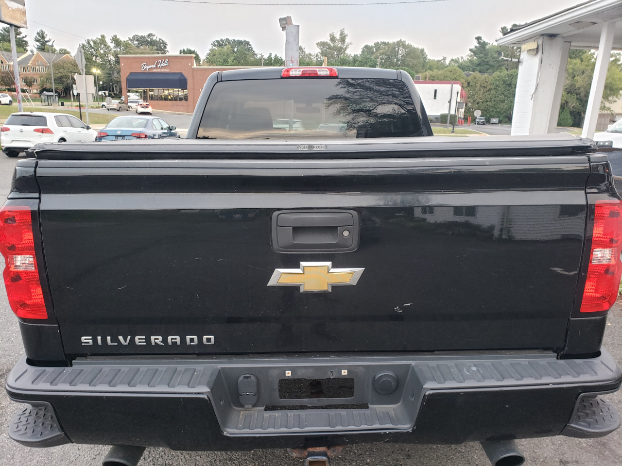 Chevrolet Silverado 1500 Work Truck Double Cab 4WD 2017 Chevrolet Silverado 1500 Work Truck Double Cab 4WD 2017