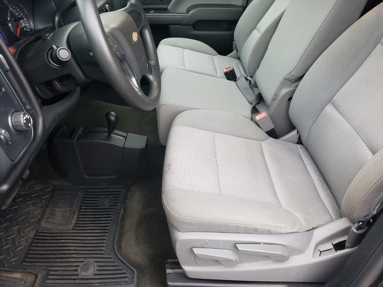 Chevrolet Silverado 1500 Work Truck Double Cab 4WD 2017 Chevrolet Silverado 1500 Work Truck Double Cab 4WD 2017