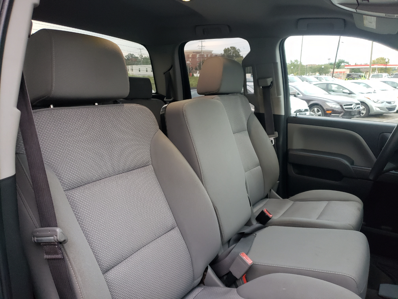 Chevrolet Silverado 1500 Work Truck Double Cab 4WD 2017 Chevrolet Silverado 1500 Work Truck Double Cab 4WD 2017