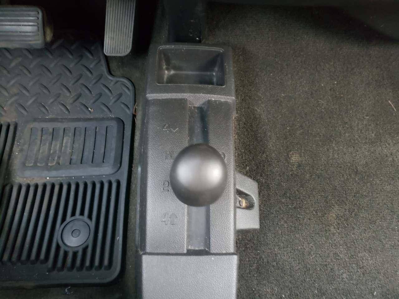 Chevrolet Silverado 1500 Work Truck Double Cab 4WD 2017 Chevrolet Silverado 1500 Work Truck Double Cab 4WD 2017