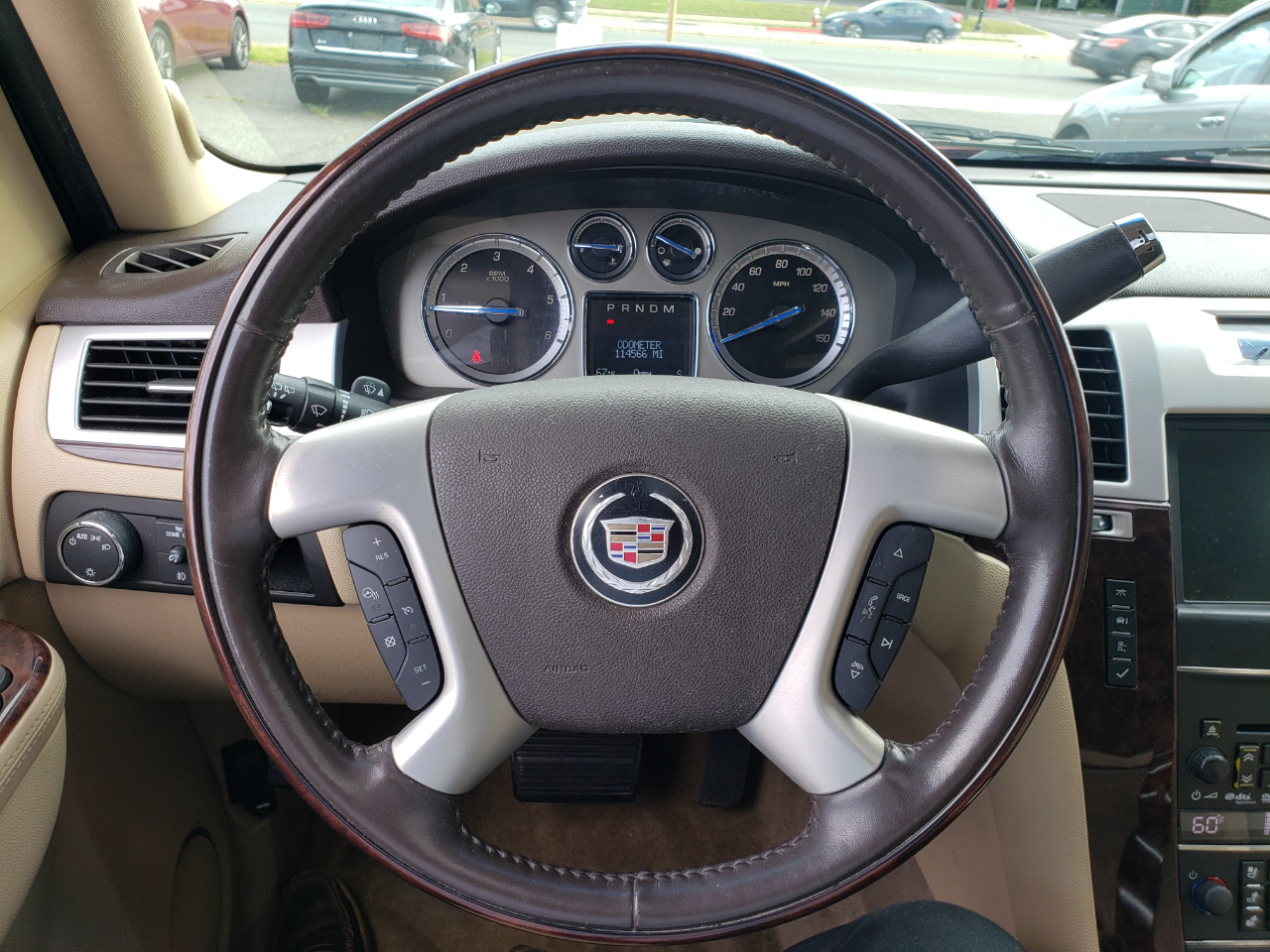 Cadillac Escalade ESV AWD Premium 2011 Cadillac Escalade ESV AWD Premium 2011