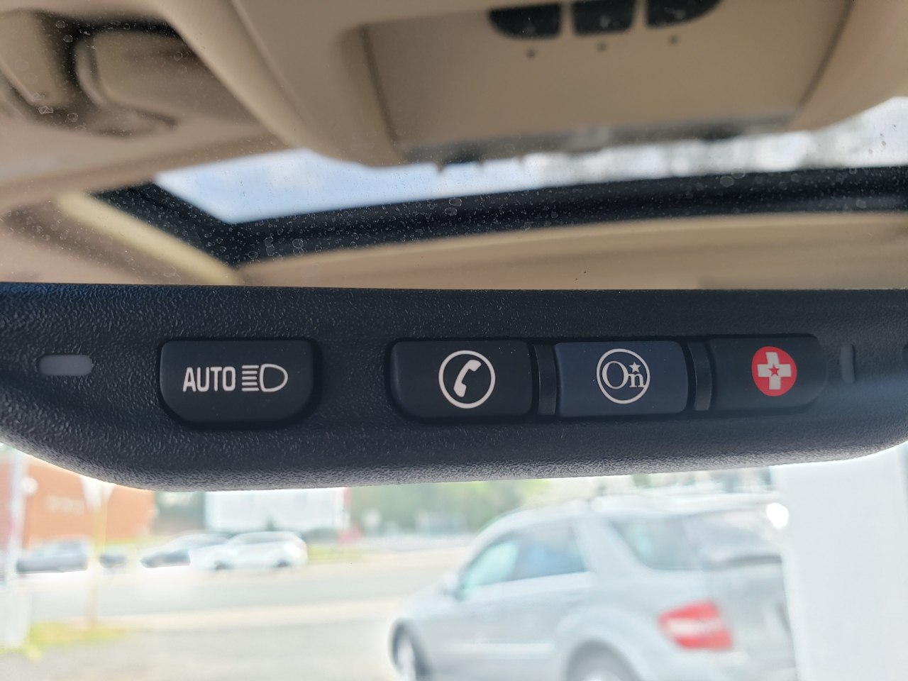 Cadillac Escalade ESV AWD Premium 2011 Cadillac Escalade ESV AWD Premium 2011