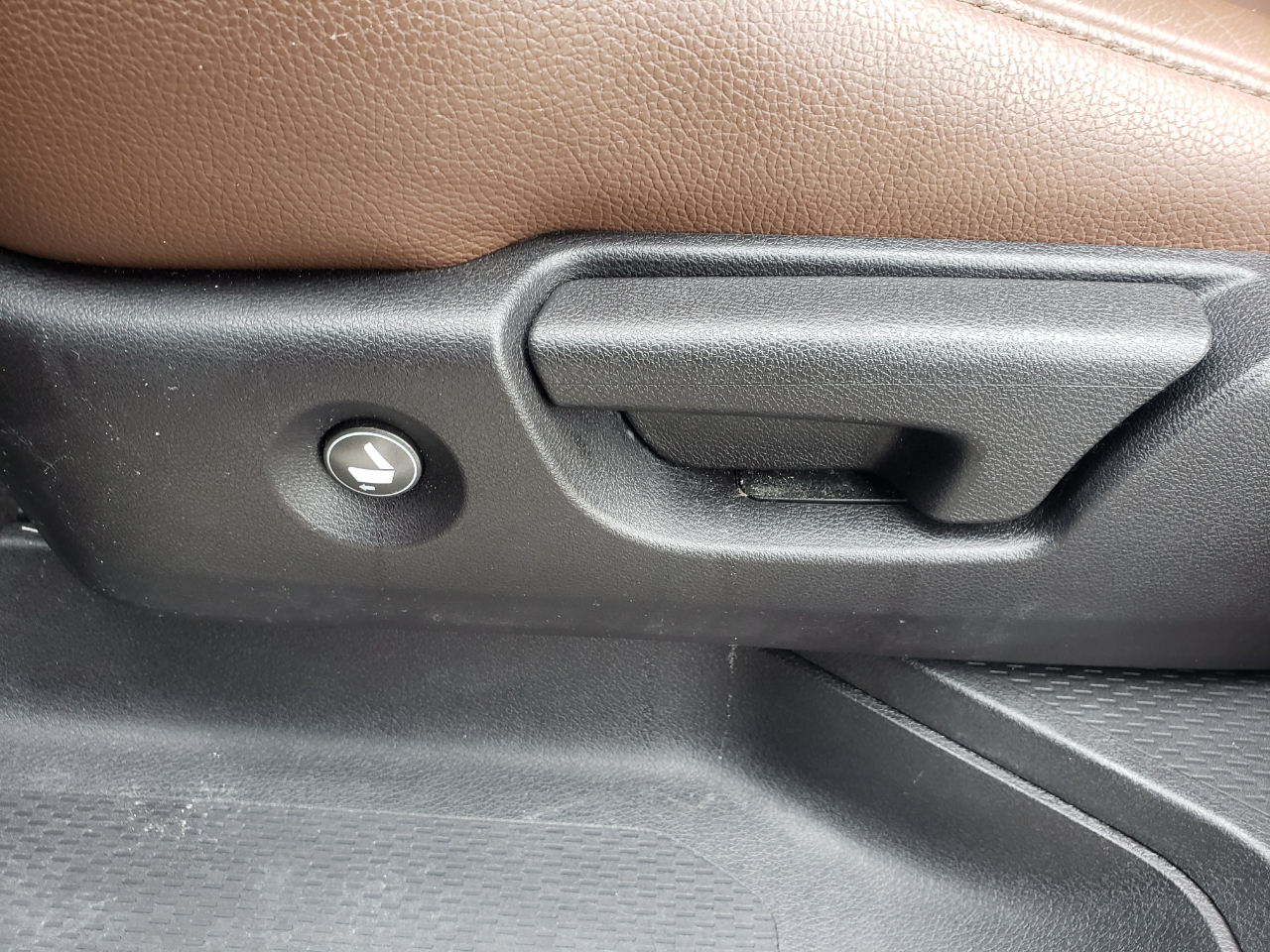 Acura MDX 9-Spd AT w/Tech Package 2018 Acura MDX 9-Spd AT w/Tech Package 2018