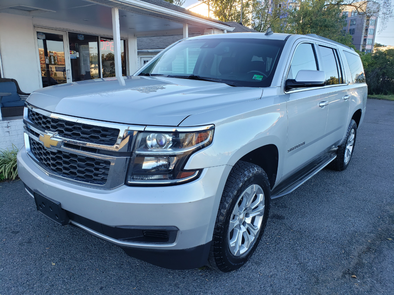 2015 Chevrolet Suburban LT 1500 4WD