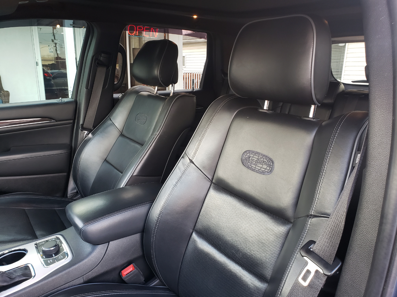 Jeep Grand Cherokee Overland 4WD 2020