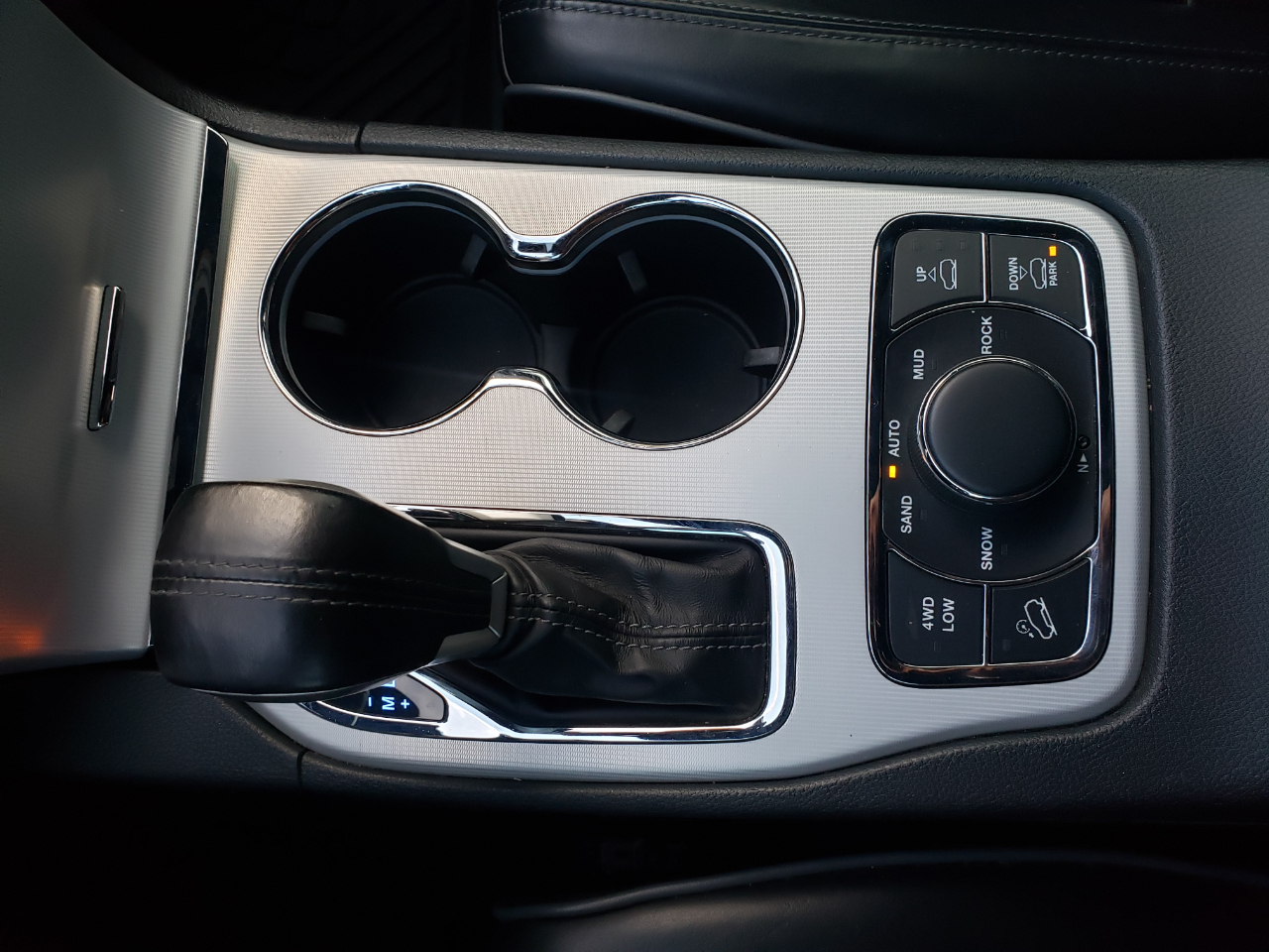 Jeep Grand Cherokee Overland 4WD 2020