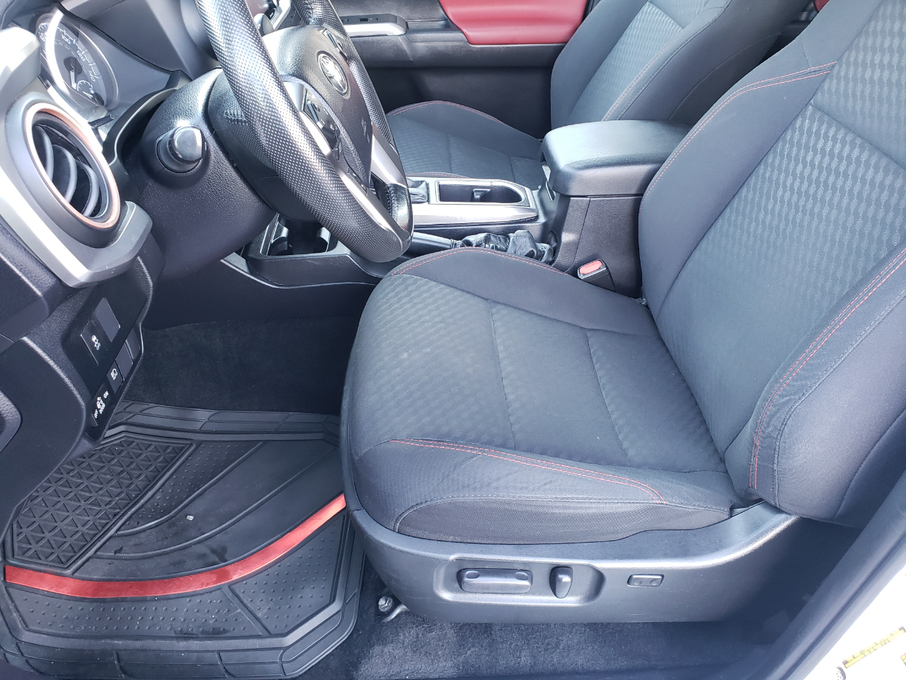 Toyota Tacoma SR5 Double Cab Long Bed V6 6AT 2WD 2022