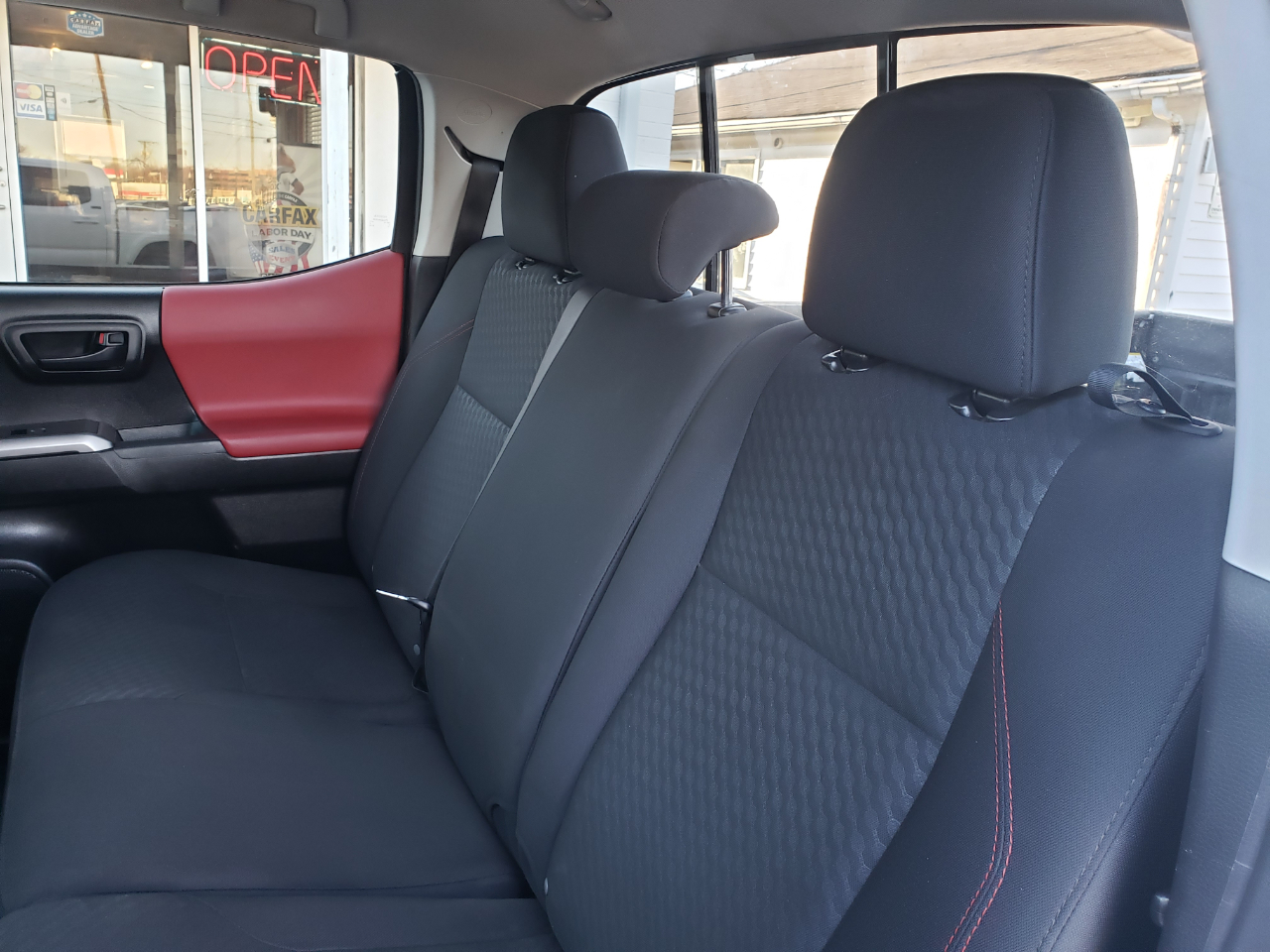 Toyota Tacoma SR5 Double Cab Long Bed V6 6AT 2WD 2022