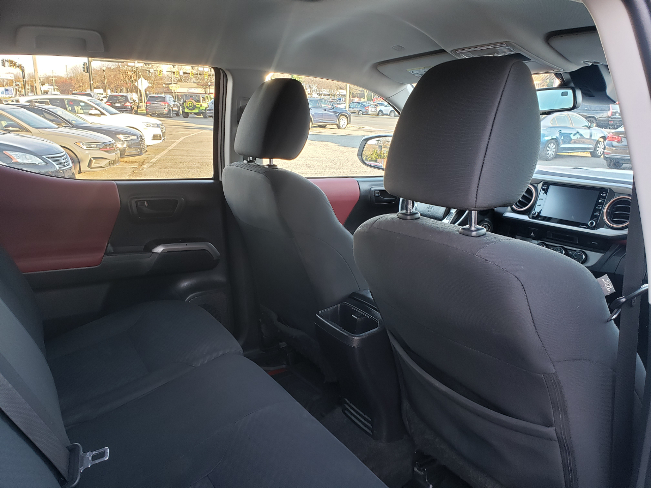 Toyota Tacoma SR5 Double Cab Long Bed V6 6AT 2WD 2022