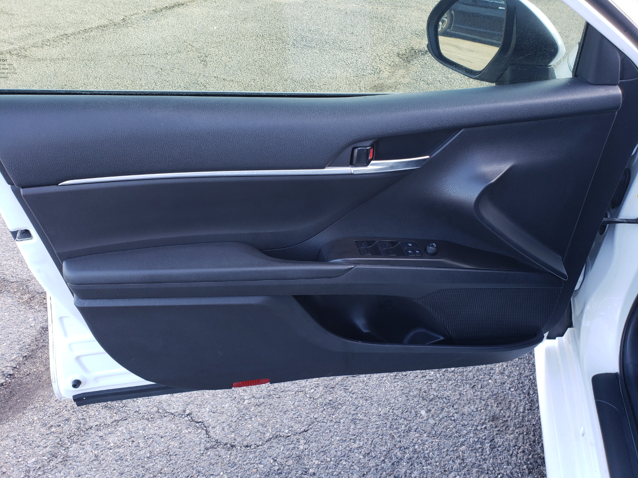 Toyota Camry LE 2022