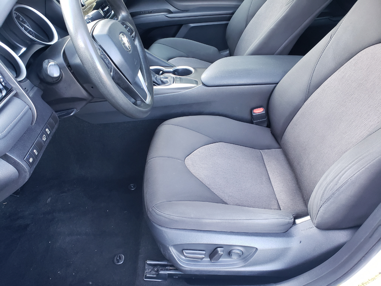 Toyota Camry LE 2022