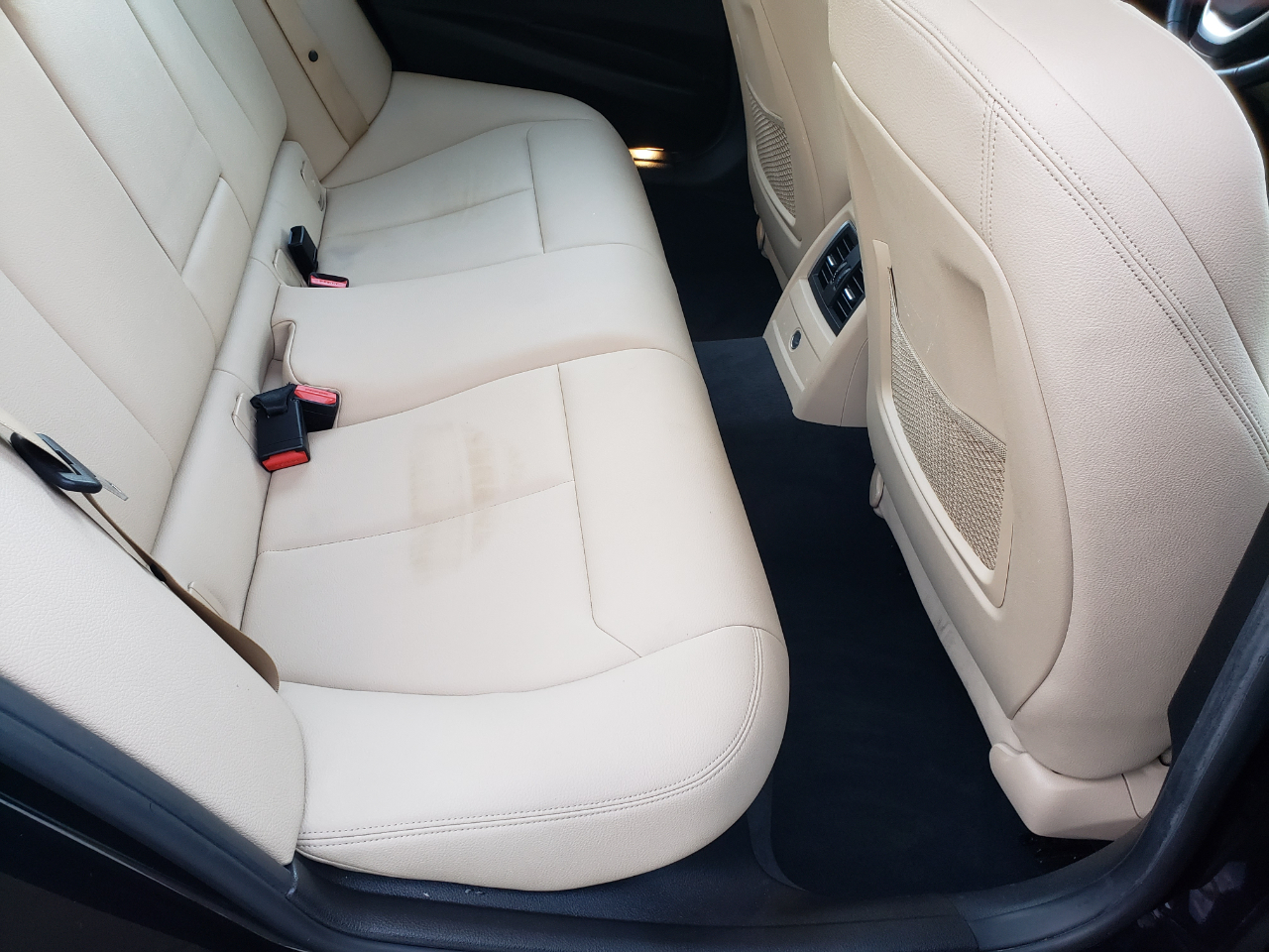 BMW 3-Series 330i xDrive SULEV Sedan 2017