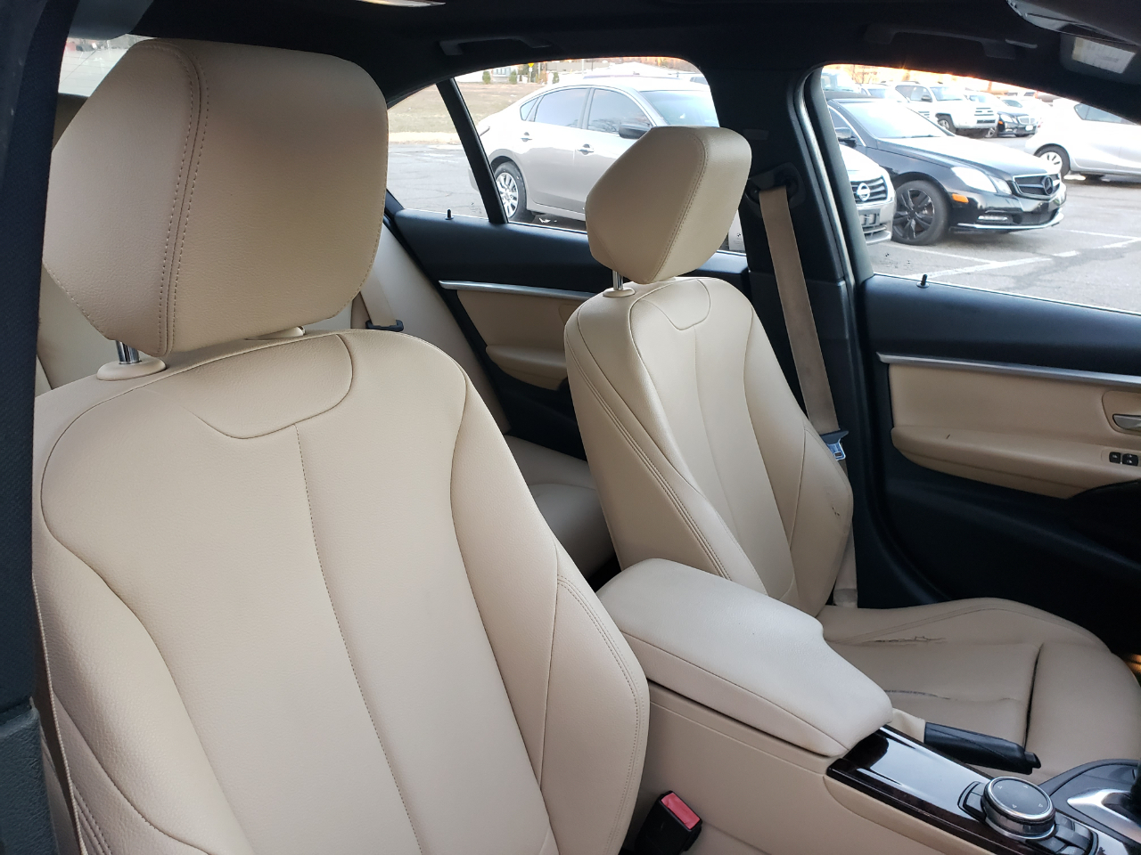 BMW 3-Series 330i xDrive SULEV Sedan 2017