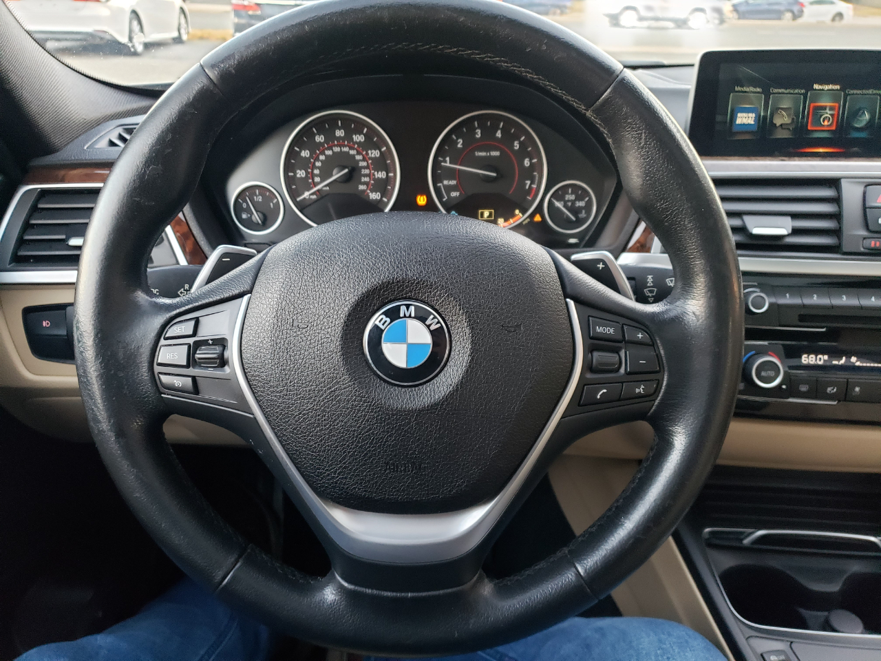 BMW 3-Series 330i xDrive SULEV Sedan 2017