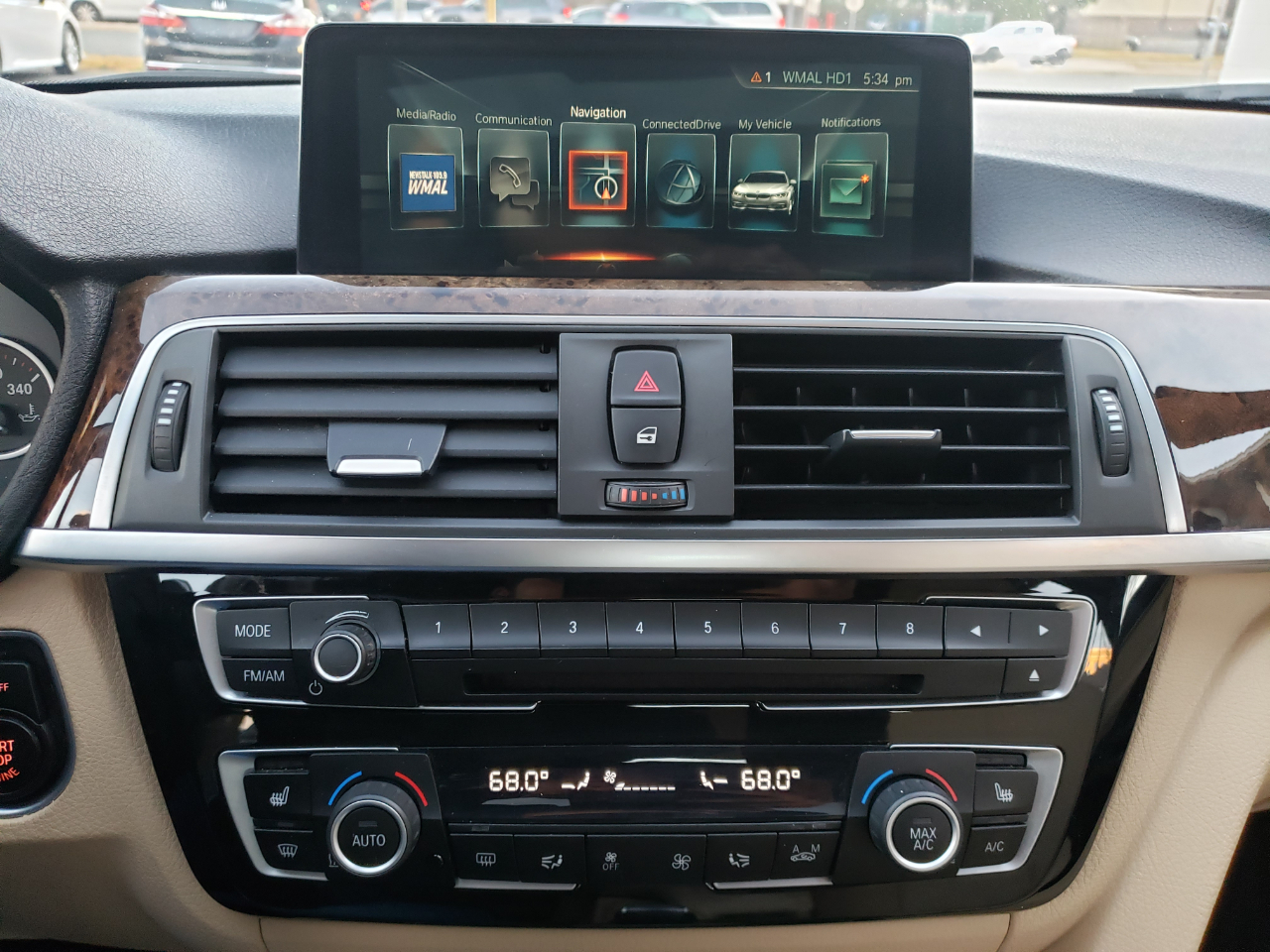 BMW 3-Series 330i xDrive SULEV Sedan 2017