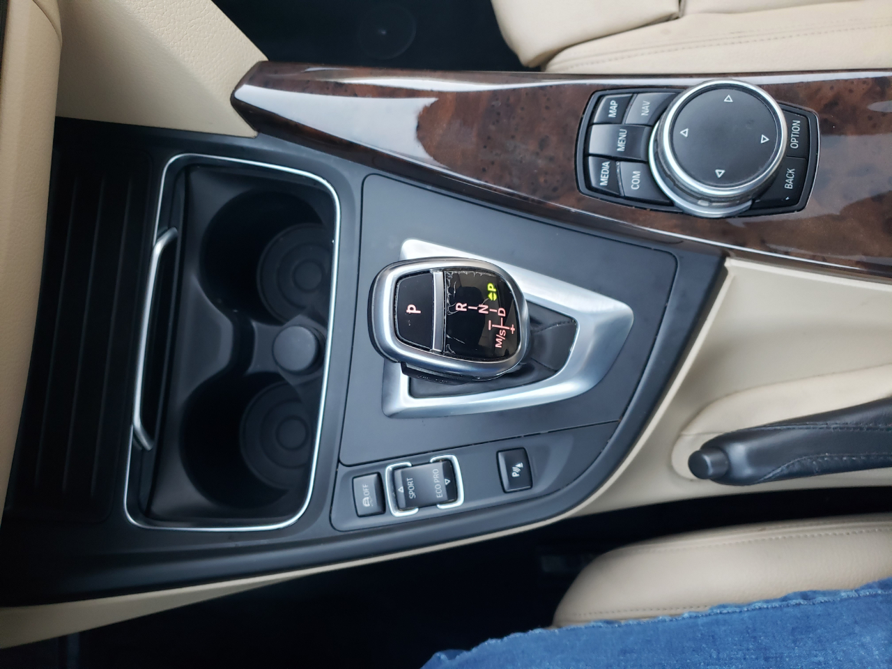 BMW 3-Series 330i xDrive SULEV Sedan 2017