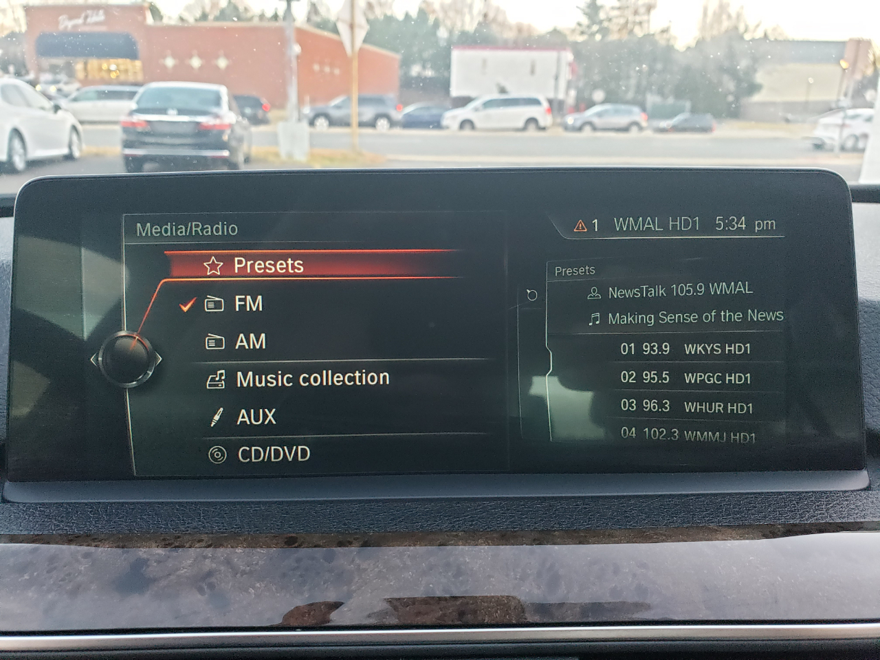 BMW 3-Series 330i xDrive SULEV Sedan 2017