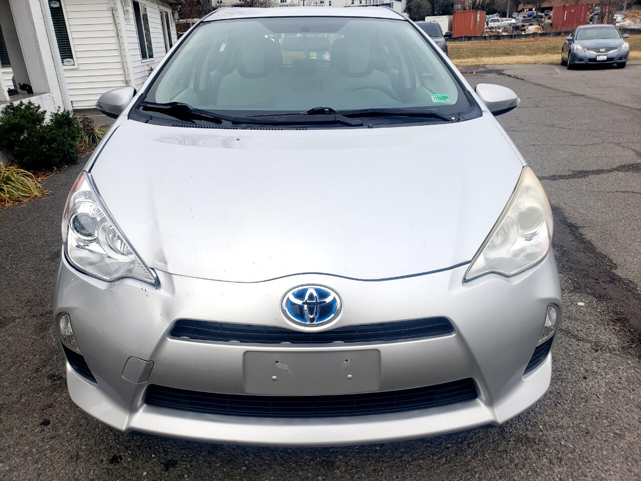 Toyota Prius c One 2012