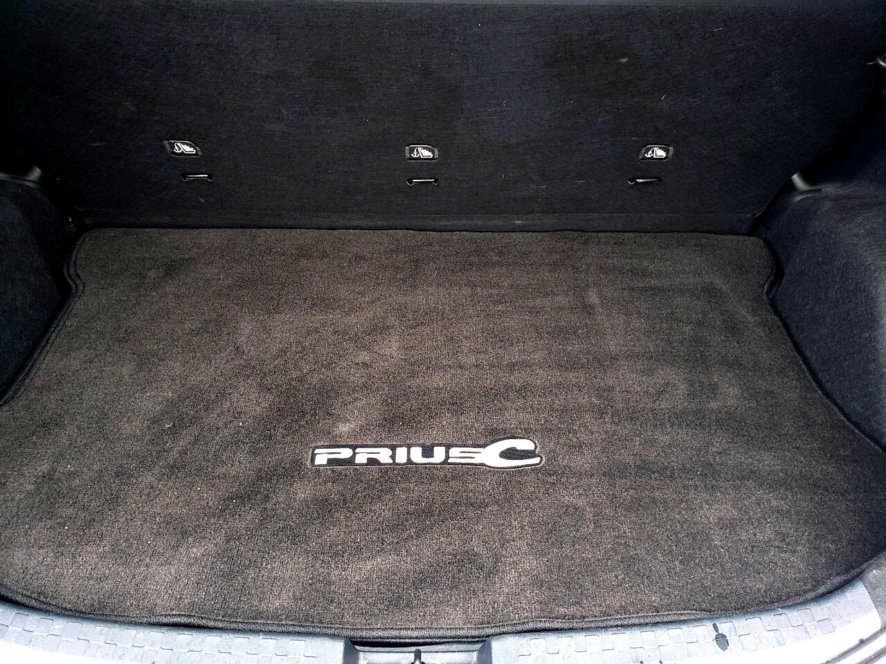 Toyota Prius c One 2012