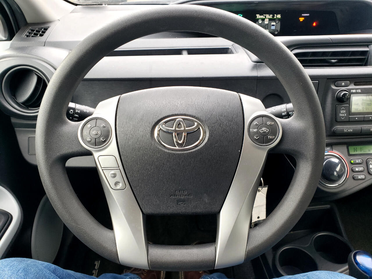 Toyota Prius c One 2012