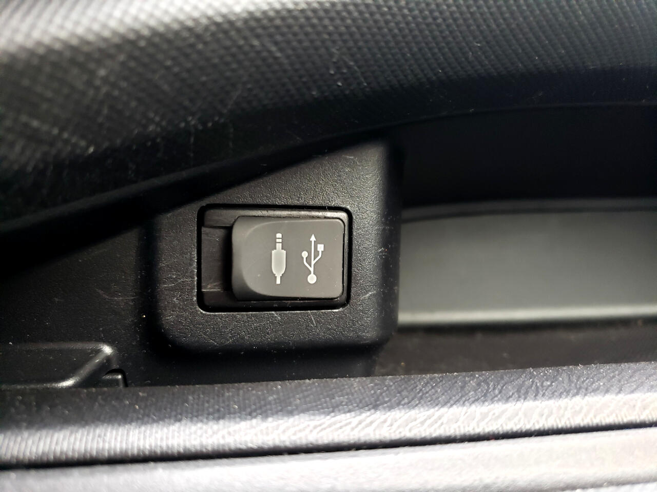 Toyota Prius c One 2012