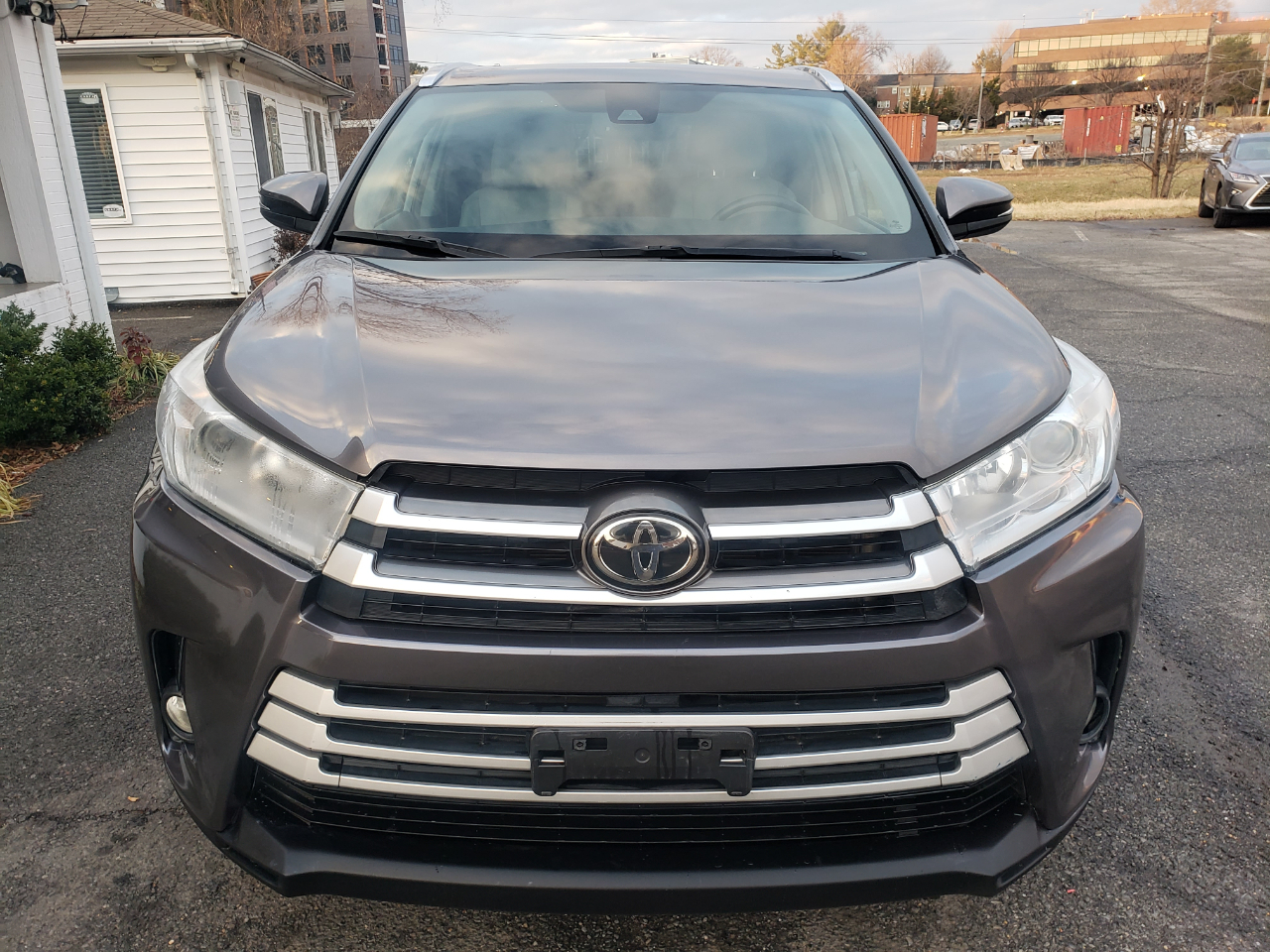 Toyota Highlander XLE AWD V6 2019
