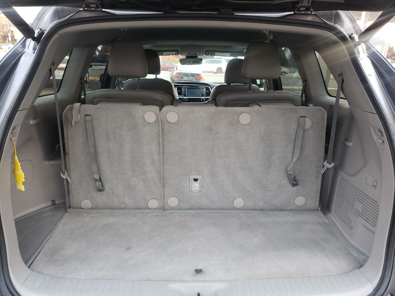 Toyota Highlander XLE AWD V6 2019