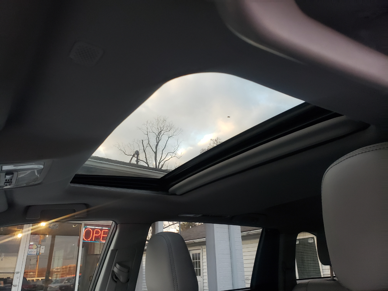 Toyota Highlander XLE AWD V6 2019