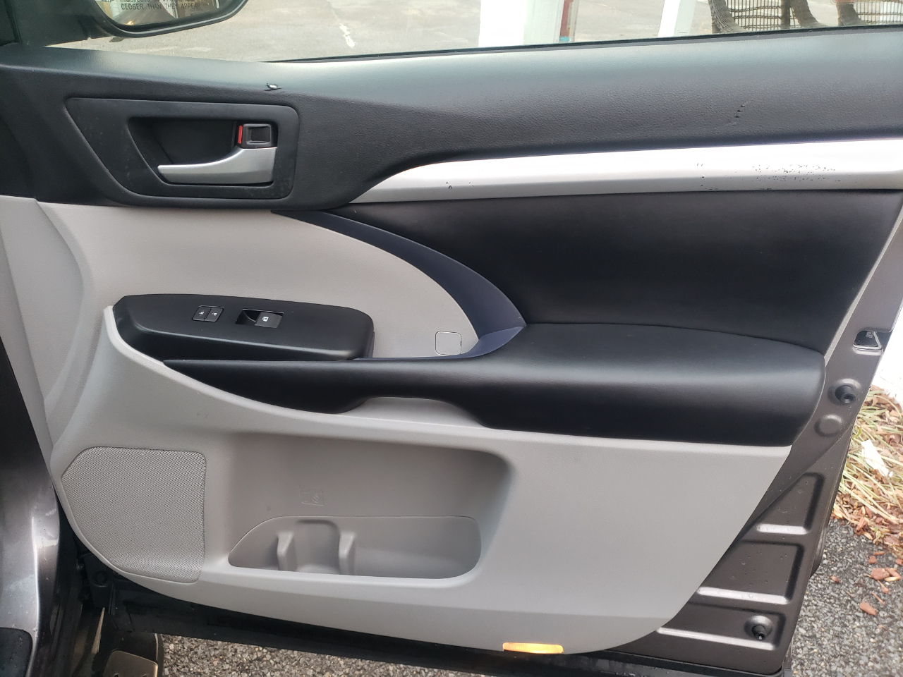 Toyota Highlander XLE AWD V6 2019