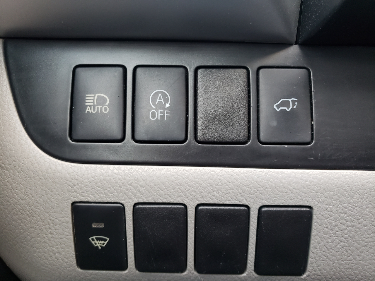 Toyota Highlander XLE AWD V6 2019