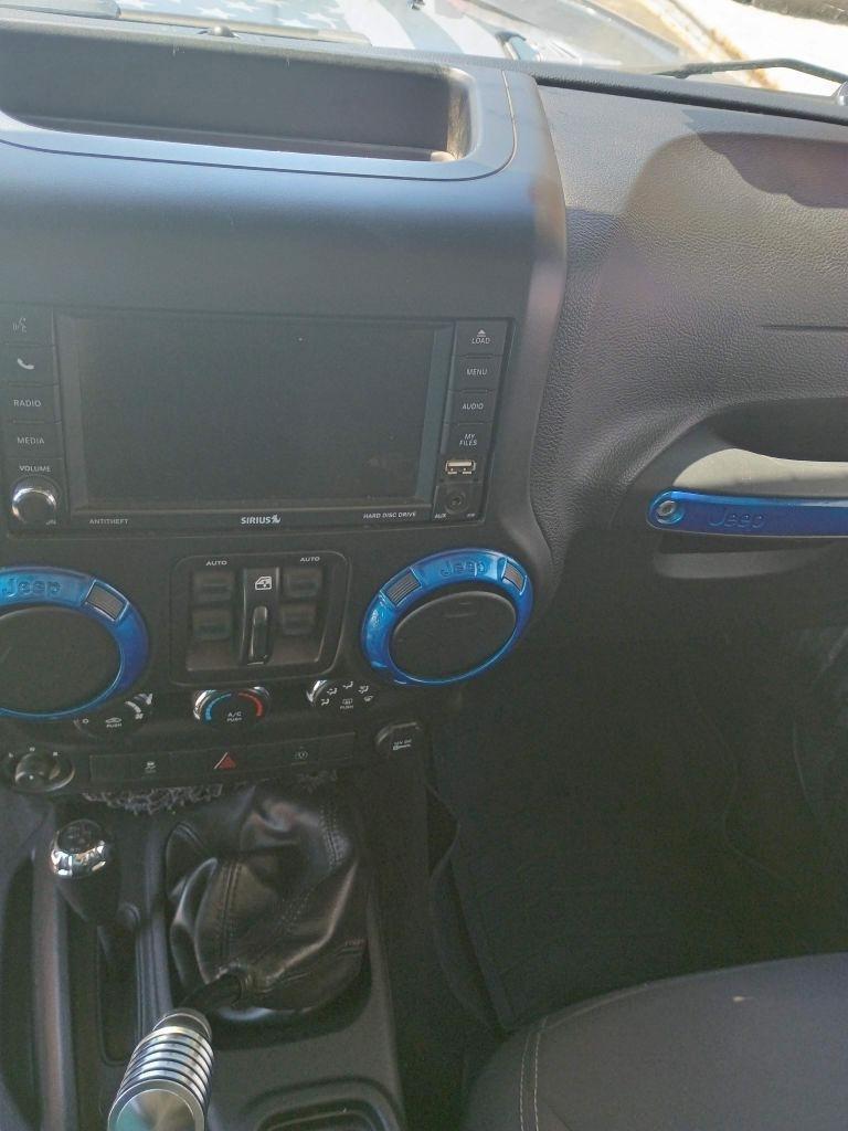 Jeep Wrangler Unlimited 4WD 4dr Sahara 2015