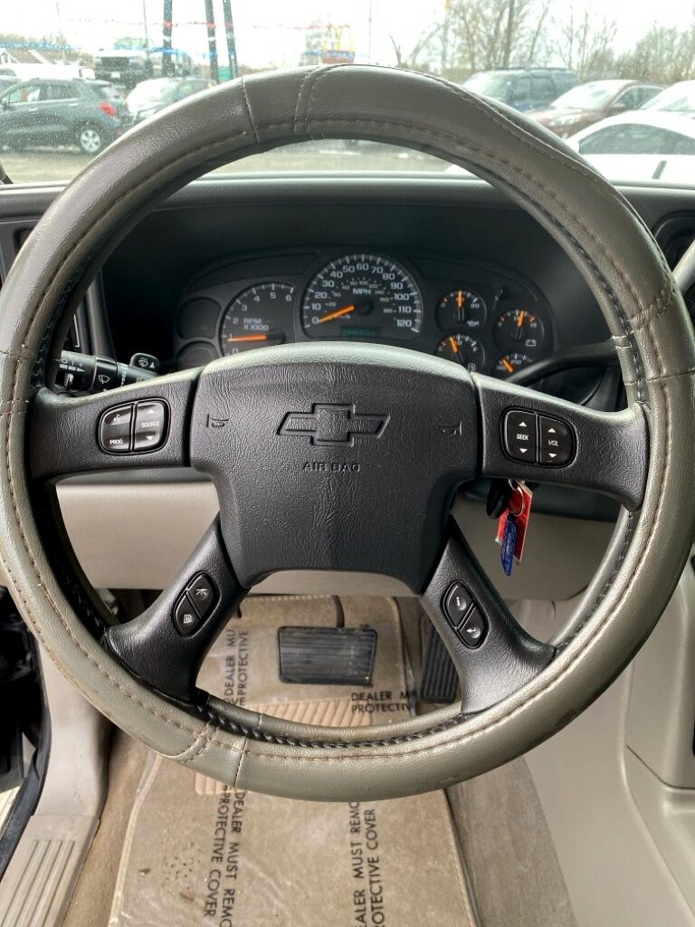 Chevrolet Avalanche 1500 5dr Crew Cab 130" WB 4WD Z71 2005